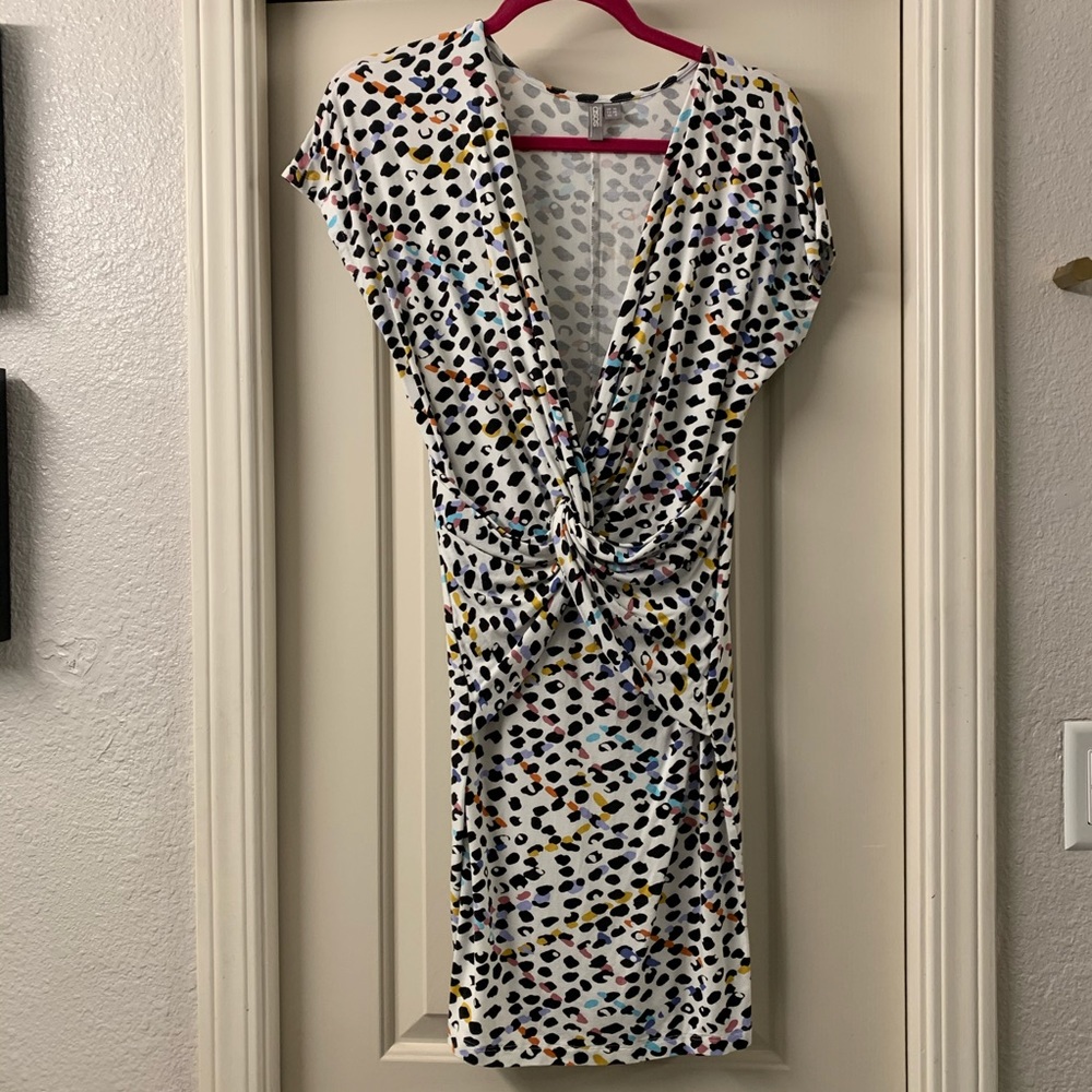 Lot of 4 Nursing/Maternity friendly dresses